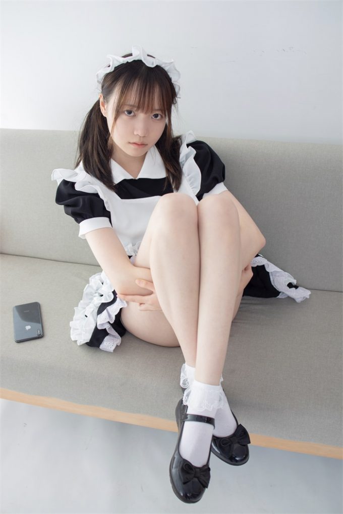 森萝财团写真 JKFUN-百元系列2-2《蕾丝花边短袜女仆》Aika [32P/1V/2.05G] 森萝财团-第2张