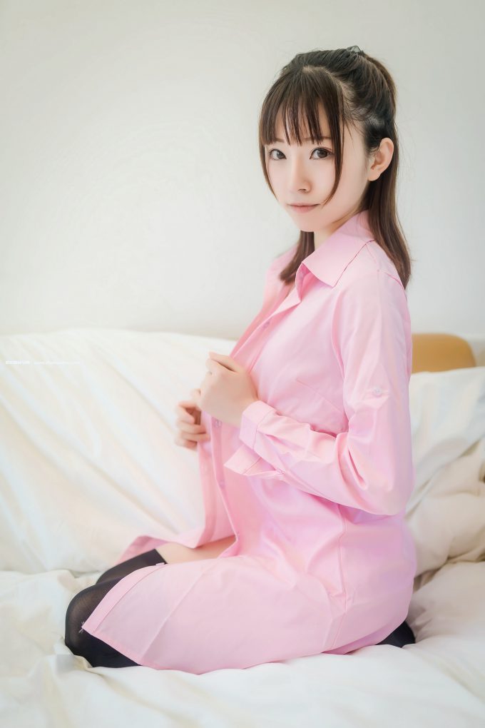 绮太郎_Kitaro – NO.35 粉色衬衫 [38P-120MB] 网红/Cosplay-第3张