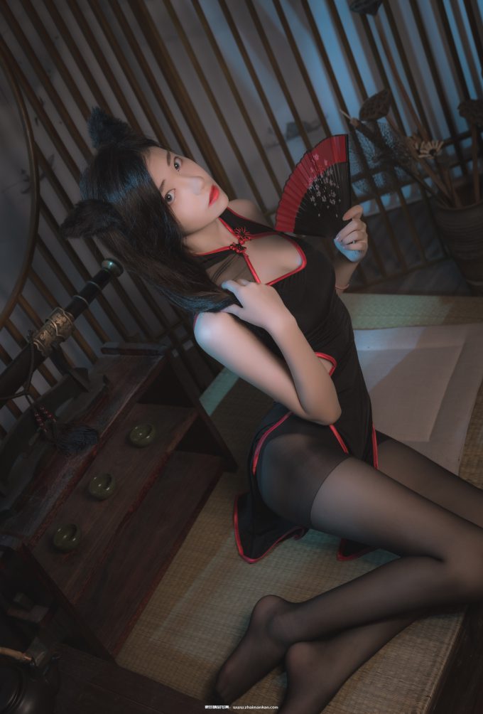 南桃Momoko NO.56 黑旗袍，福利向 [25P-33MB] 网红/Cosplay-第1张
