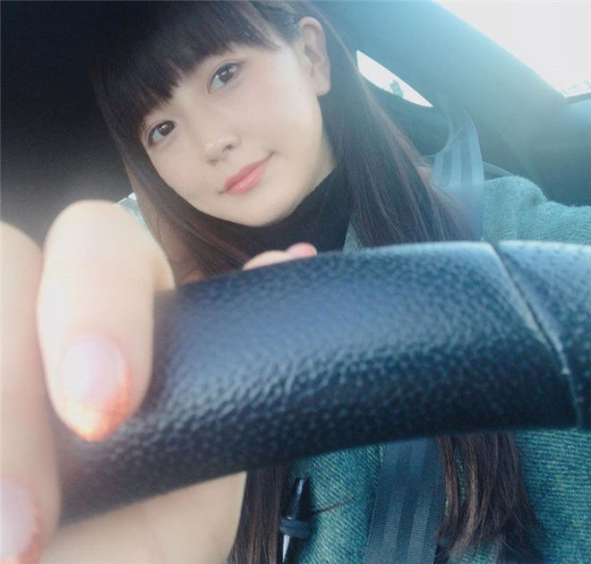 妹子图：最神秘性感女星Aimi，开大巴士的超猛美RU女司机！ - 在线欣赏 AI美女-第13张